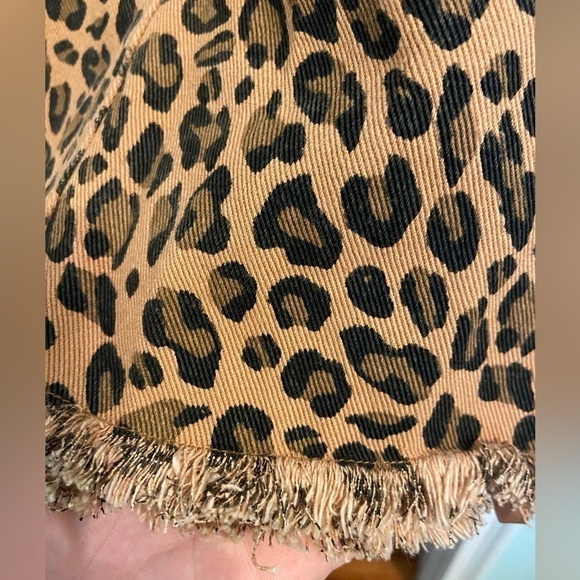 LOVERICHE Women’s Buttonup Overall Leopard Jean Dress - Picture 3 of 8